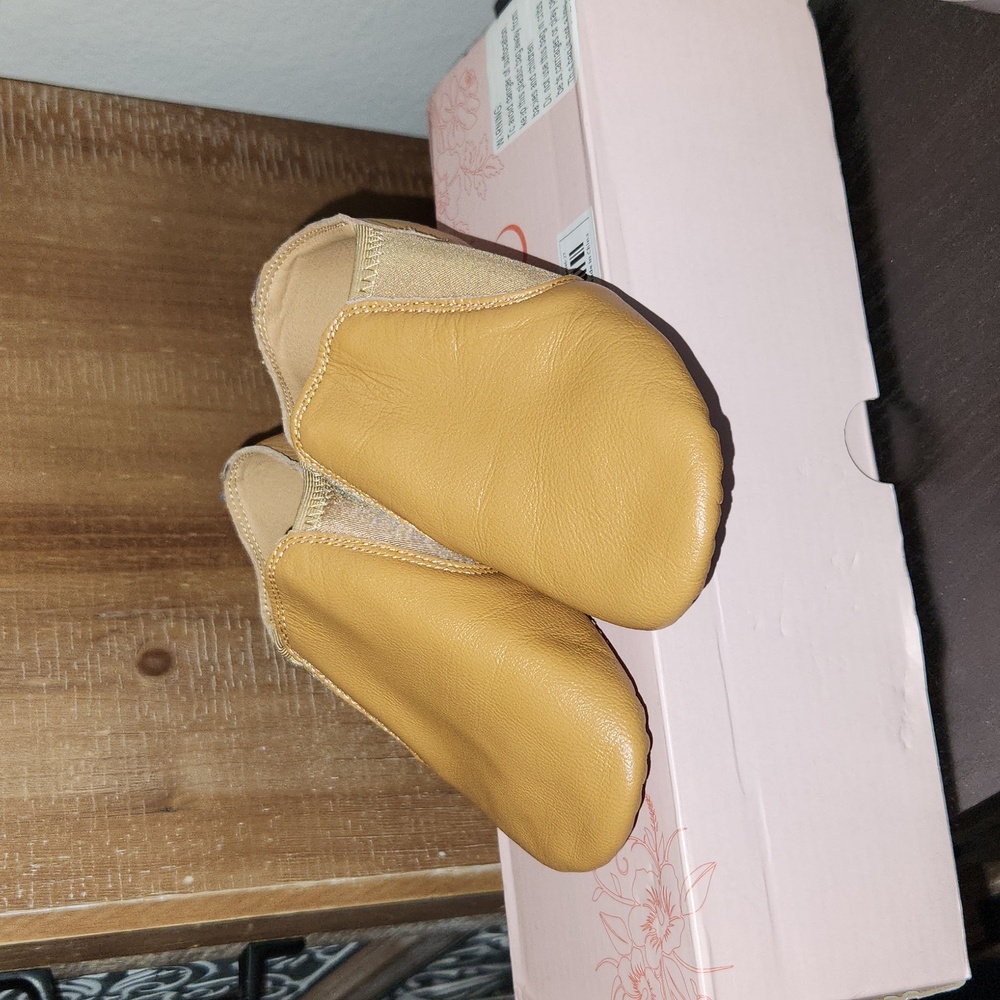 NEW Jazz shoes